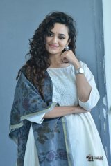 Malavika Nair New Stills